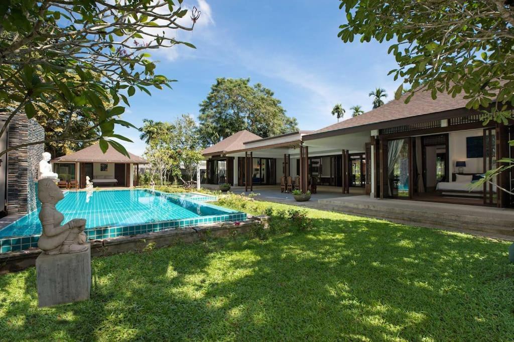 Traditional Elegance, Baan Suan Villa Ban Bang La Exterior photo